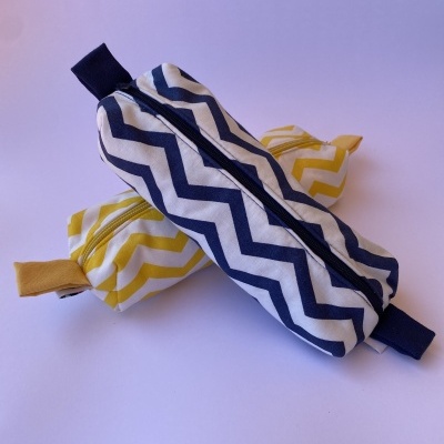 Estojo tecido zig zag amarelo/branco