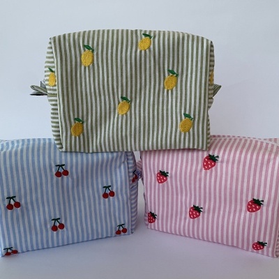 NÉCESSAIRE MORANGOS