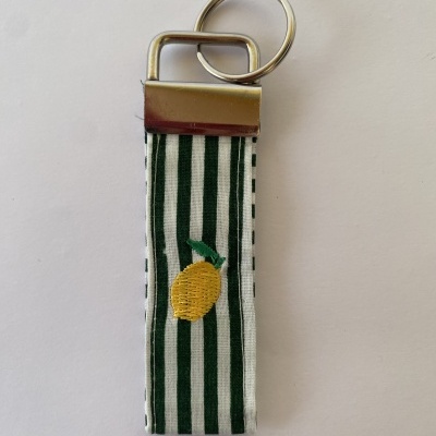 PORTA-CHAVES LIMÕES ESCUROS