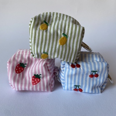 BOLSA PORTA-CHAVES CEREJAS