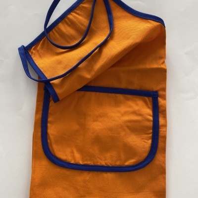 AVENTAL ''LARANJA COM DEBRUM AZULÃO''