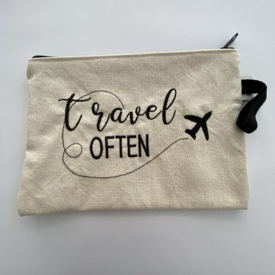 BOLSA “TRAVEL OFTEN”