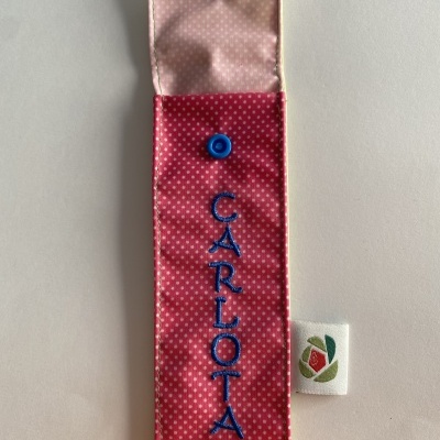 PORTA-LÁPIS ''CARLOTA''