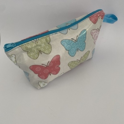 Nécessaire tecido plastificado borboletas