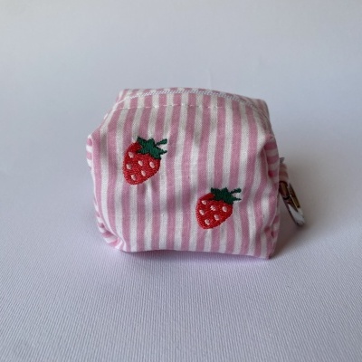 BOLSA PORTA-CHAVES MORANGOS