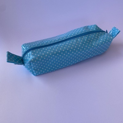 ESTOJO PLASTIFICADO ''AZUL TURQUESA''