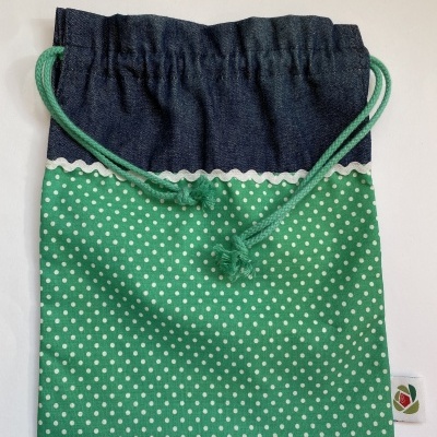 SACO DE TECIDO VERDE