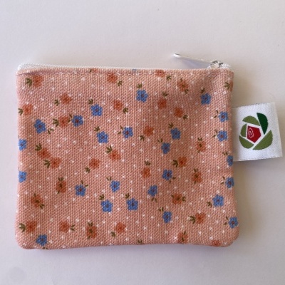 BOLSINHA SALMÃO FLORAL ESTAMPADA