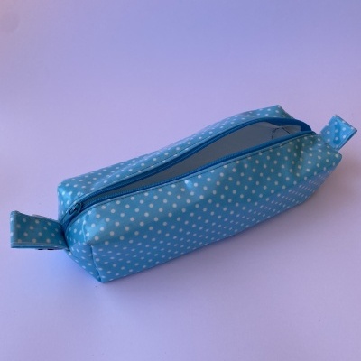 ESTOJO PLASTIFICADO ''AZUL TURQUESA''