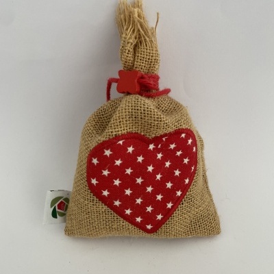 SAQUINHO COM ALFAZEMA ''CORAÇÃO''