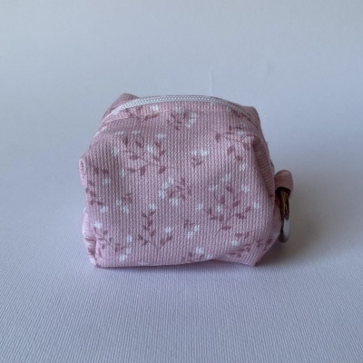 BOLSA PORTA-CHAVES “I’M JUST A GIRL”