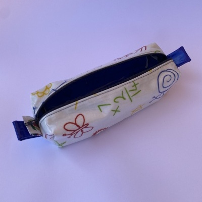 ESTOJO PLASTIFICADO ''ESCOLA''