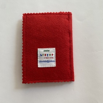 PORTA-AGULHAS ENCARNADO ''HOHOHO''