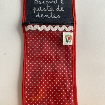 BOLSA ''ESCOVA DE DENTES''