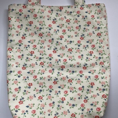 TOTE BAG FLORAL BRANCO