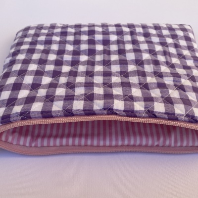 BOLSA MULTI-USOS XADREZ ROXO