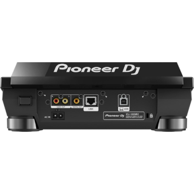 Parte traseira do equipamento Pioneer DJ XDJ-1000MK2 preto com várias portas e conexões