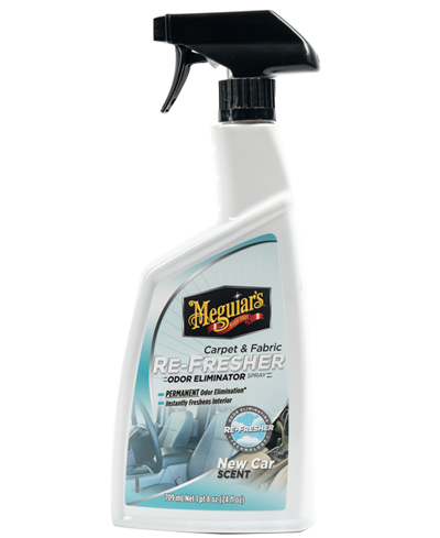 Frasco pulverizador do produto Megaquiar's Carpet & Fabric Re-Fresher Odor Eliminator Spray com texto e imagem de carro.