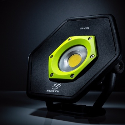 Luz&#x20;Hexagonal&#x20;SLR-4400