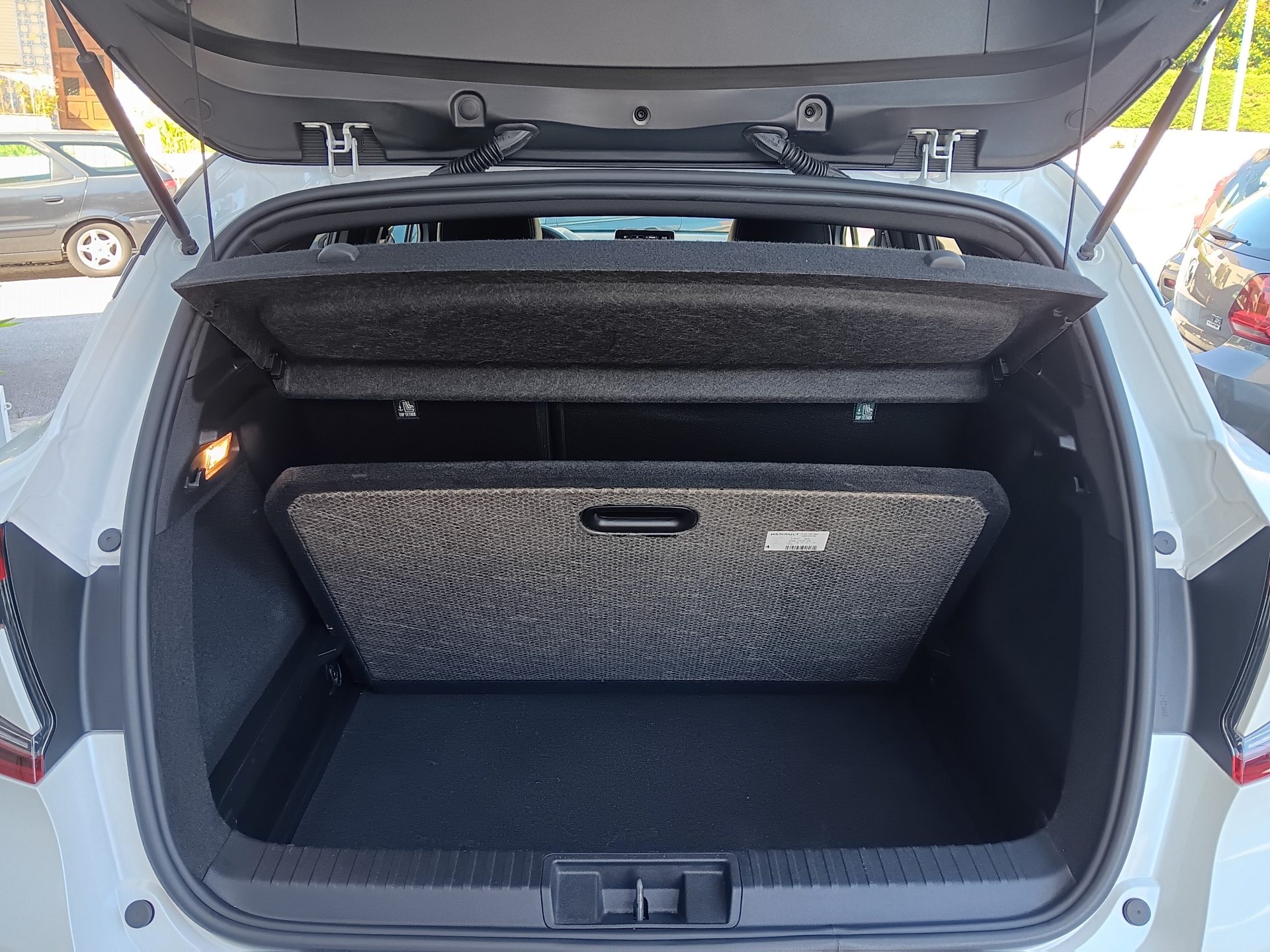 Renault Captur RS Line 1.0 TCe 90cv Renault Captur RS Line 1.0 TCe 90cv