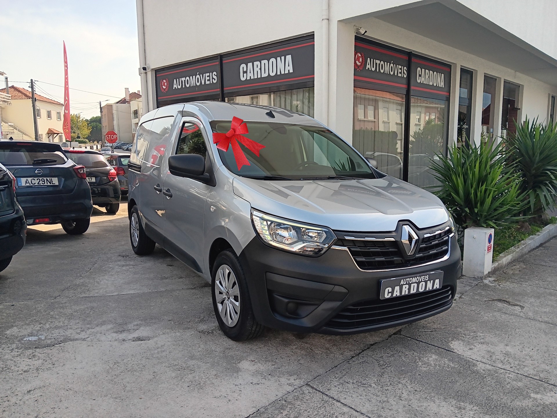 Renault Express 1.5 DCi 95cv Renault Express 1.5 DCi 95cv