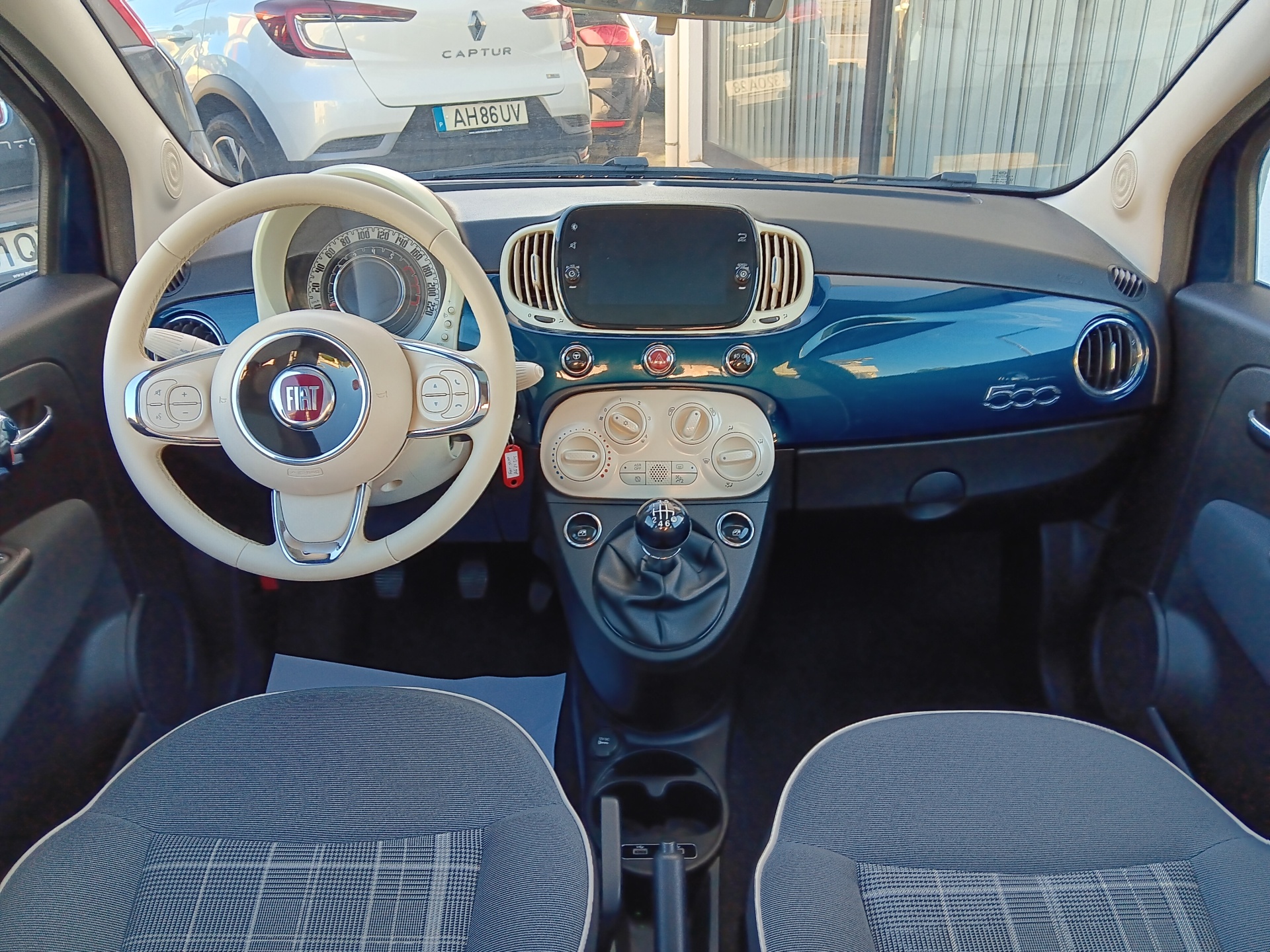 Fiat 500 Lounge 1.0 Hybrid 70cv Fiat 500 Lounge 1.0 Hybrid 70cv