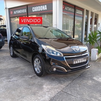 Peugeot 208 Active 1.2 82cv