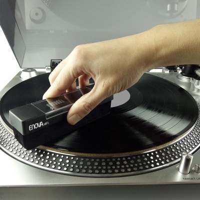 BROSSE VELOURS VINYLE - BVA 10 Enova hifi