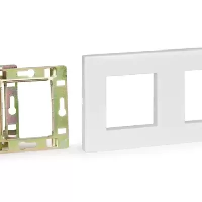 WP-220MCH Moldura e 3 chassis para instalação em 3 caixas de embutir FONESTAR