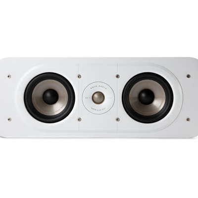 Coluna de som branca com dois altifalantes e unidade central com texto em branco