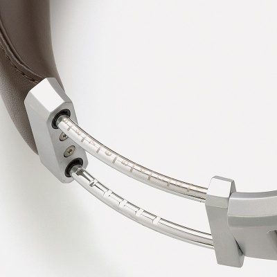 DENON AH-D5200 - Auscultador Circum-Aurais