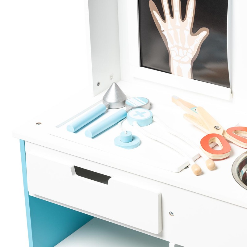 Centro Médico em madeira