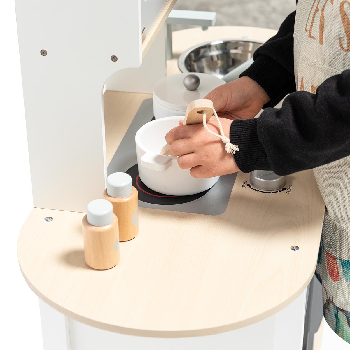 Cozinha em madeira - branca e cinza