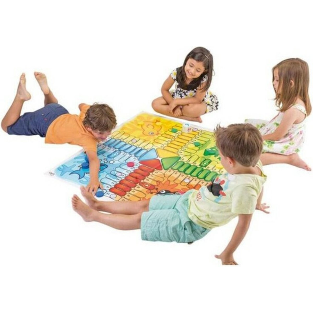 Jogo de Ludo gigante