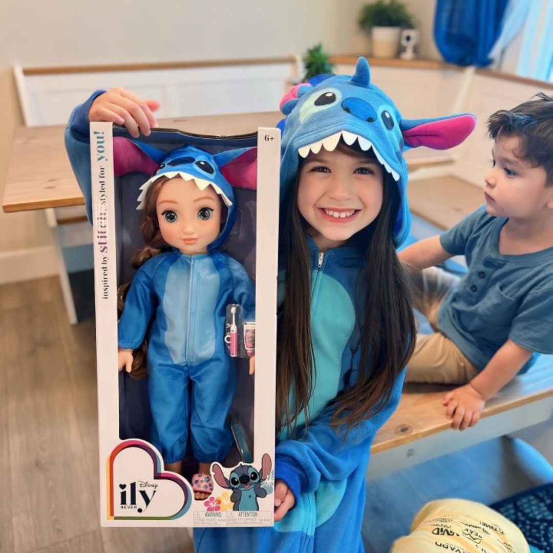 Boneca com pijama Stitch 50cm