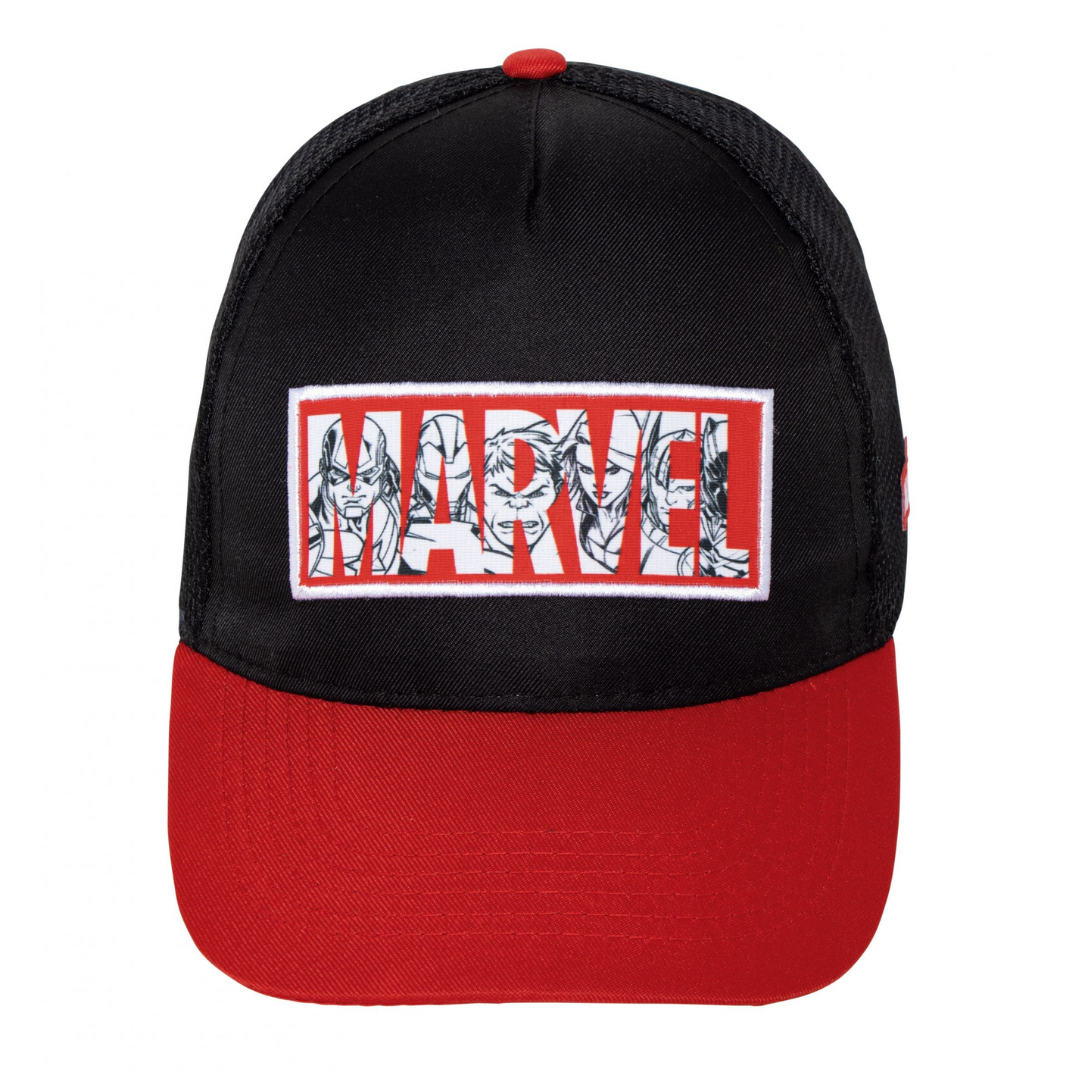 Boné preto e vermelho com logótipo MARVEL na frente