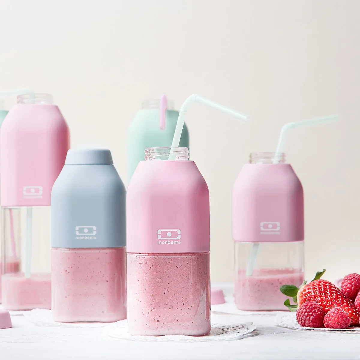 Garrafa tritan monbento 330ml Azul