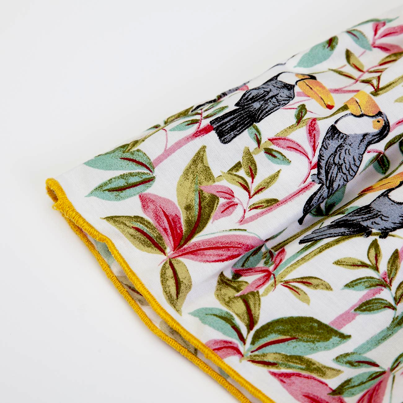 Conjunto orgânico t-shirt e saia Tucanos 12-24 meses