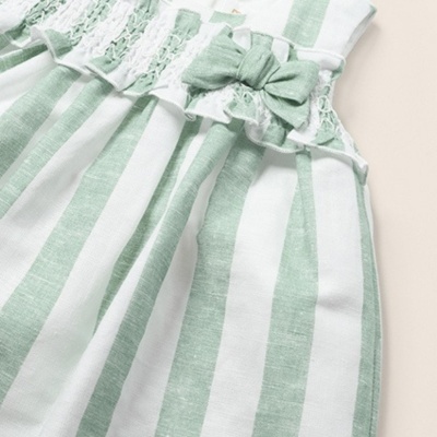 Vestido estampado de linho com tapa fraldas