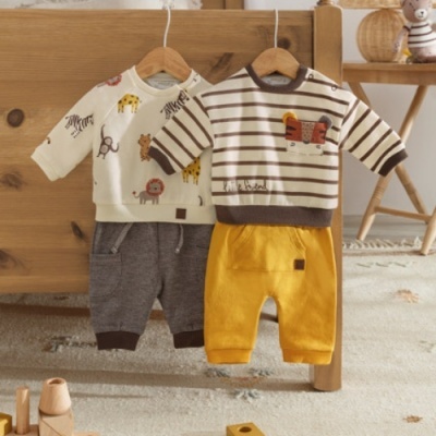 Conjunto Fato Treino 4 Peças em Malha