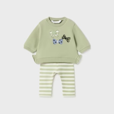Conjunto bebé camisola verde claro com laços e calças às riscas verde e branco