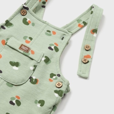 Macacão Curto com chapéu