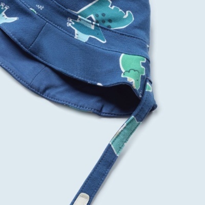 Macacão Curto com chapéu