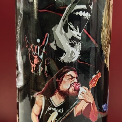 Tumbler metallica