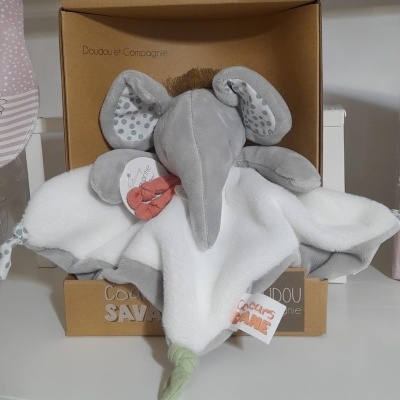 Ref:DC4078 - DouDou elefante