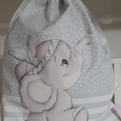 Sacoo roupa para creche