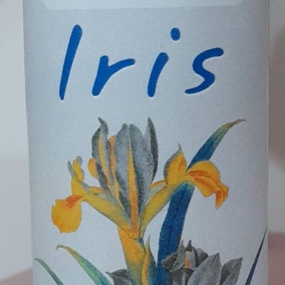 Frasco branco de perfume ambiente com texto e ilustração de flor Íris