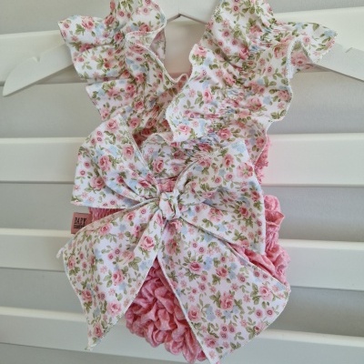 Fato de banho de favos rosa