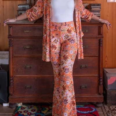 CONJUNTO FLOWER POWER