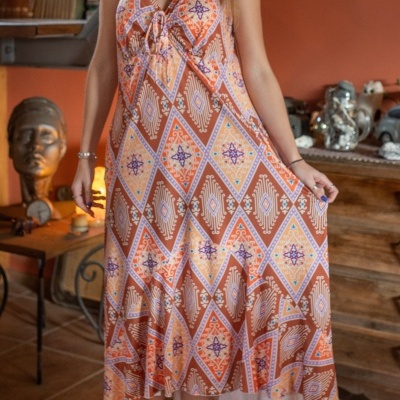 VESTIDO ASSIMÉTRICO COM ALÇAS